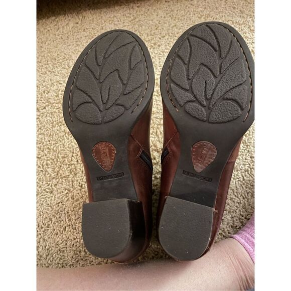 Born Brown Leather High Heel Ankle Boots zip up Womens Size 8.5M/W Style D40503 - Picture 6 of 6